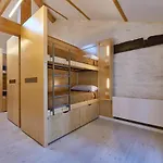 San Francisco بيت شباب Arzúa